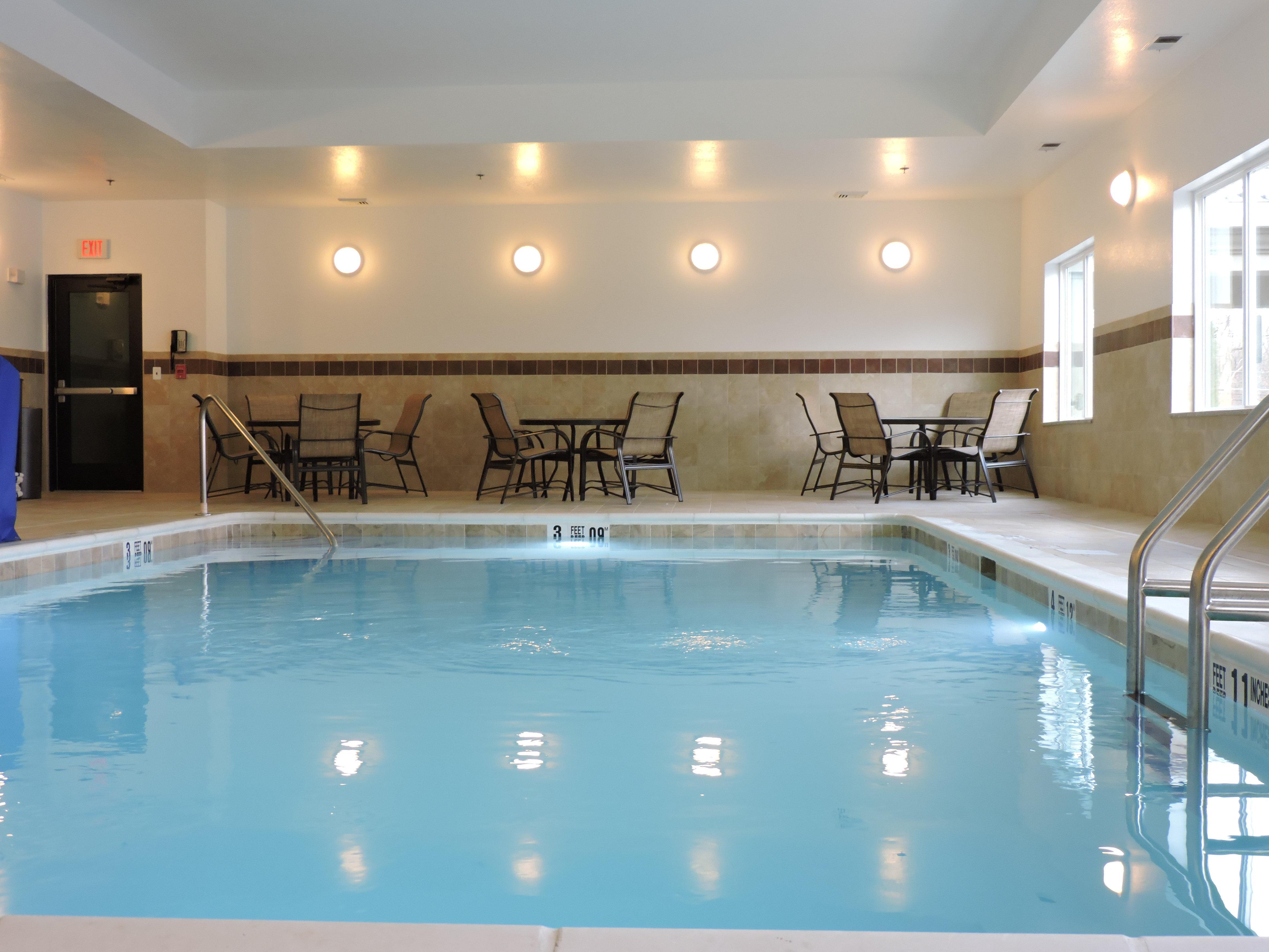 Holiday Inn Express And Suites Montgomery By Ihg Eksteriør billede